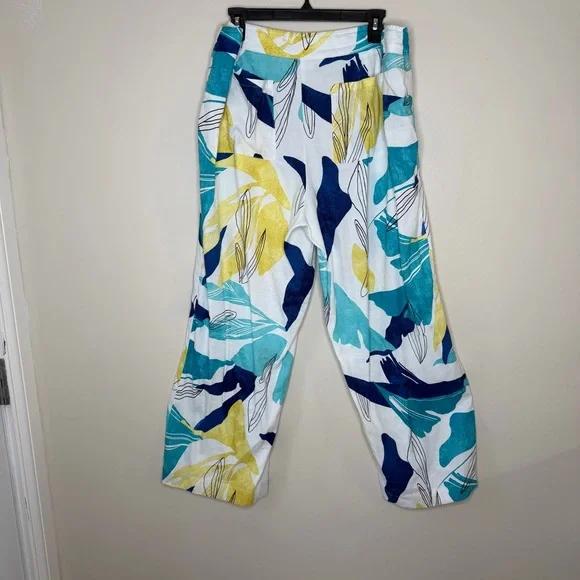 Chico's Vibrant Linen Lightweight Print Pants Size 16P - Picture 3 of 16